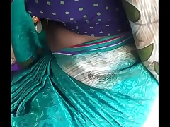 hot Telugu aunty showing boobs with auto