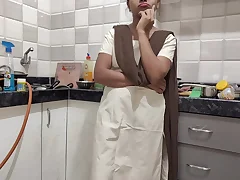 देसी लड़की कॉलेज से आकर अपने सौतेले भाई से चुद गही हिंदी ऑडियो