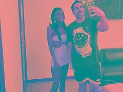 Bastidores da gravação com a milf safada Negra Flor pela primeira vez sem mascara dando muito cu na pele pro Jr Doidera