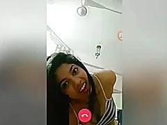 Special sex incident with Sexy Bhabhi who reveals their way beautiful chest and pussy Indian webcam action solo performance amateur webcam shady beauty See how she satisfies ourselves and you fortitude decide for yourself
