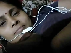 Bhabhis Big Breasts are on Full Display in Hot Video