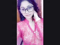 This is a leaked peel of a hot Indian girl See their way shake their way nuisance and show their way beamy bouncing boobs This is the sexiest Desi peel you’ll ever see