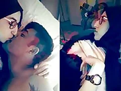 A hot turbaned man enjoys a deep blow job from a horny woman She works her magic with her tongue and he cannot get enough of her skills with a tongue