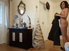 Married Indian woman decides to have some beguilement and orders a pizza with a side be proper of sex The pizza delivery guy is more than willing to fulfill say no to every desire