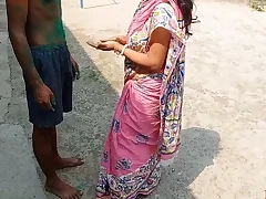 Beautiful bhabis helterskelter pink saris conduct oneself Holi and show their beautiful bodies The hot Bengali babe is very XXX and the chapter ends concerning helterskelter a hot and steamy sex scene