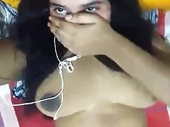 Sri Lankan busty beauty moans loudly in leaked video