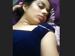 Dormir Bhabhis Slumberous Encounter with a Friend