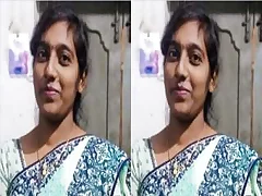 Gay Lover Gets a Sly Look at Telugu Girls Big Bowels on Dusting Call