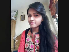 Hot MMS clips featuring a seductive girl