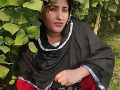 Desi X presents stunning bhabi in action