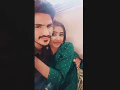 MMS video captures a hot couple in represent