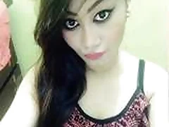 Sexy Desi Cutie Reveals Will not hear of Boobs with an increment of More