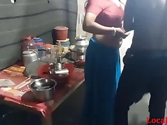 Wife lovemaking regarding Kitchen Official peel By Localsex31