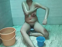 Indian townsperson girl tightfisted pussy outdoor bath video desi beautiful girl xxx video