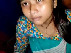 Young Gay Babe Sucks on Obese Cock